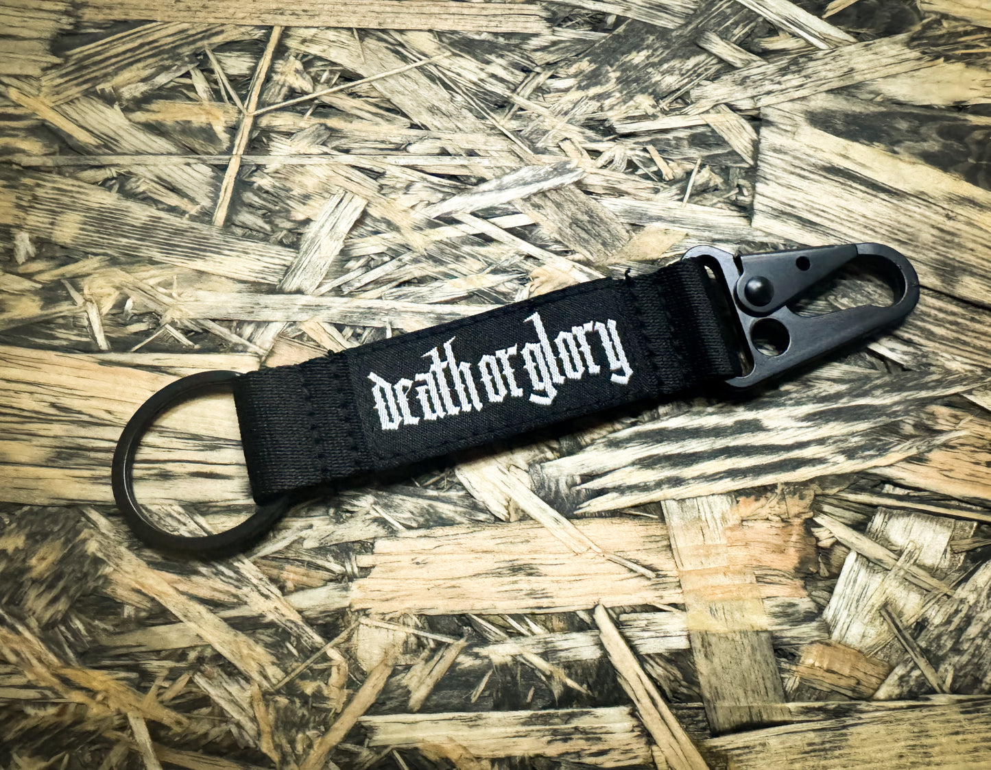 Death or Glory Gothic Logo Carabiner